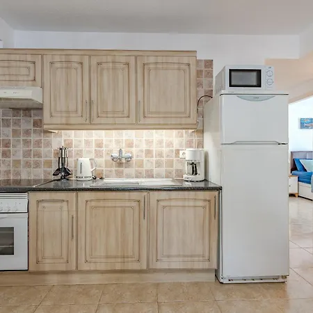 Rosas Los Cristianos (Tenerife)